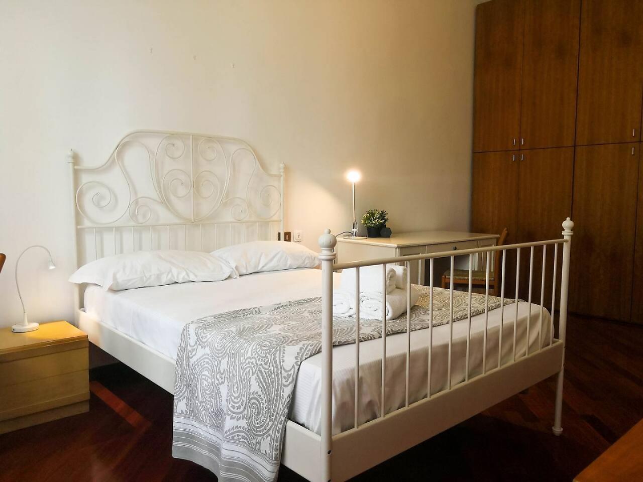 Joivy 1 Bedroom Apt Next To Piazza Leonardo Da Vinci Milano Exterior foto
